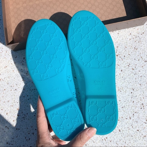 NIB Authentic Gucci Laser-cut GG Web Jelly Rubber Slipper Flats Blue 5 - Picture 7 of 7